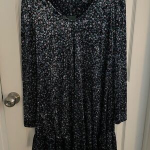 Floral Long Sleeve Dress, size M